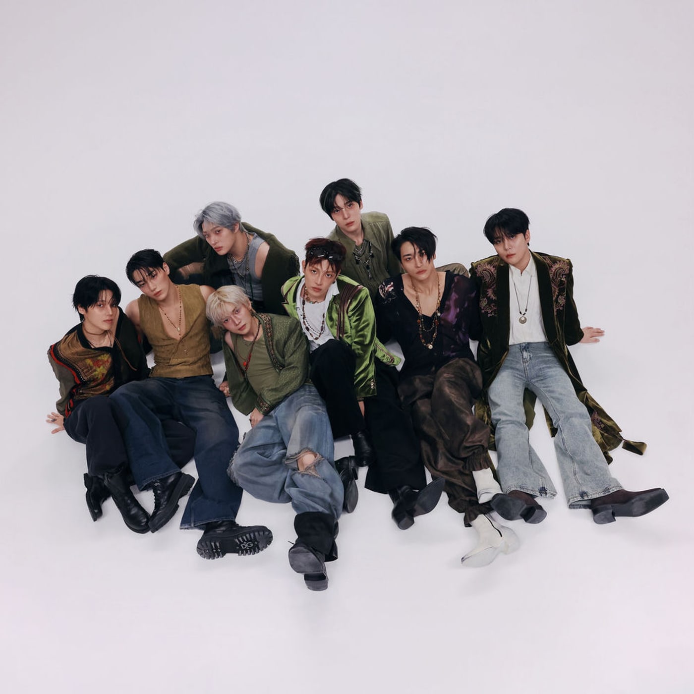 ATEEZ – IN YOUR FANTASY World Tour